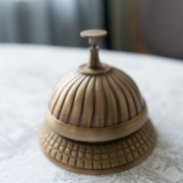 Sonnette de table Haussmann - Un déjeuner Français