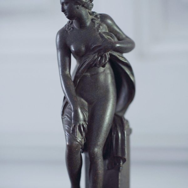 Statue de la Vénus au bain
